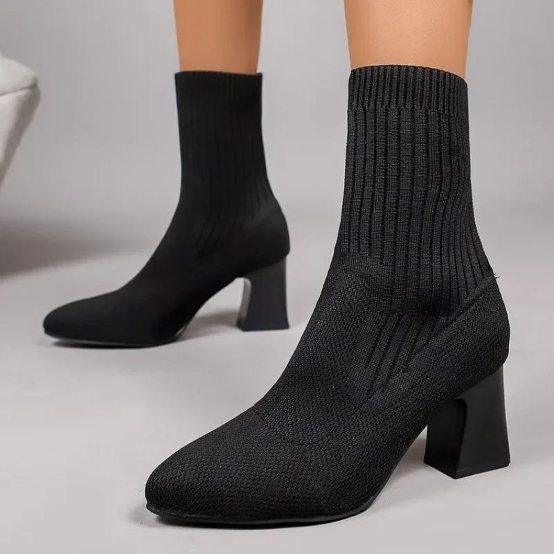 Embellish Knit - Sepatu Bot Wanita Model Rajut dengan
