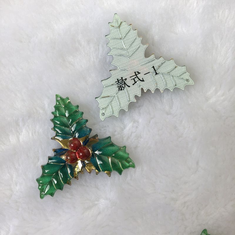 8PCS 40X41Mm Resin Natal Daun  - Embellishment Glue Craft ulasan dan harga