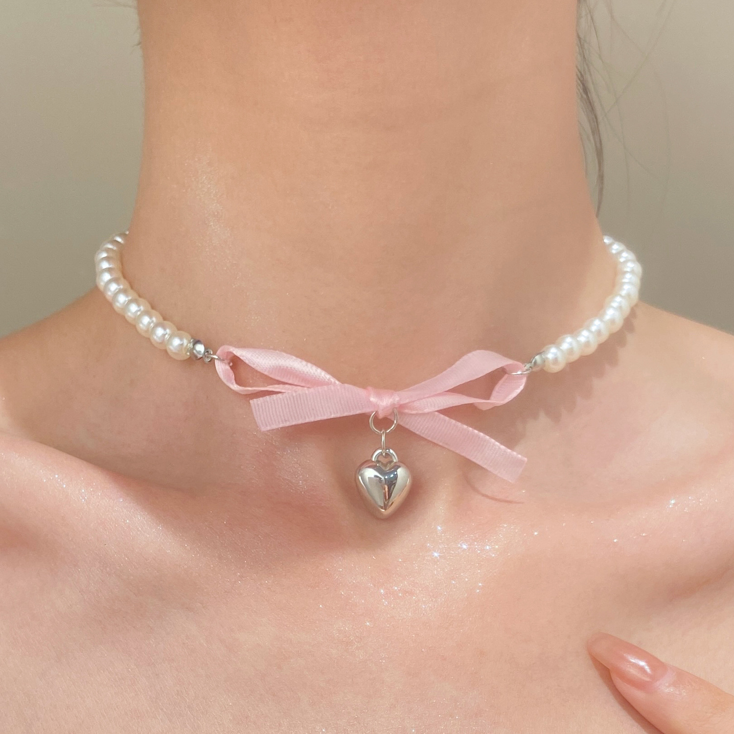 Kalung liontin hati simpul kup - Pearl Trim Chain ulasan dan harga
