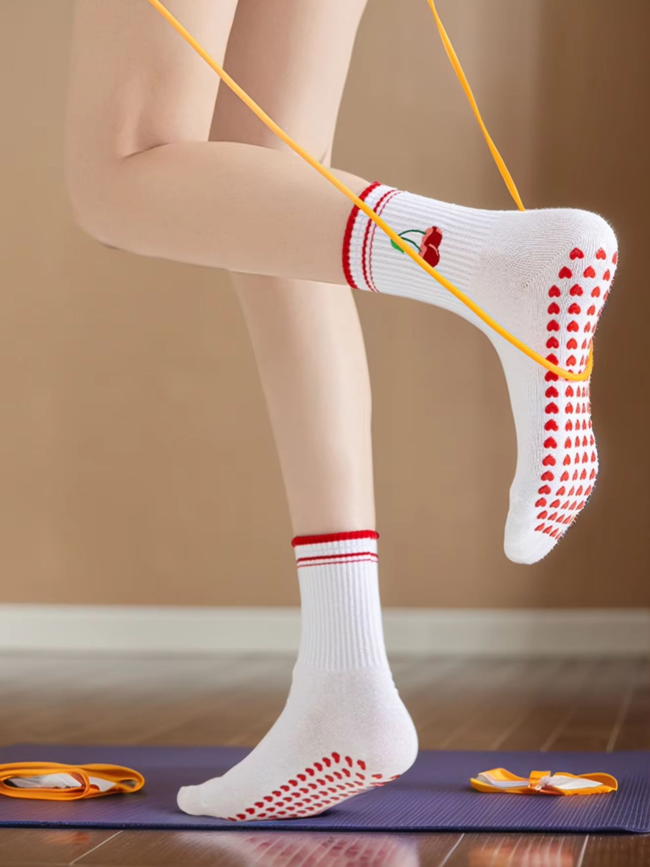 1 Pasang Kaus Kaki Yoga Profes - Embellish Knit ulasan dan harga